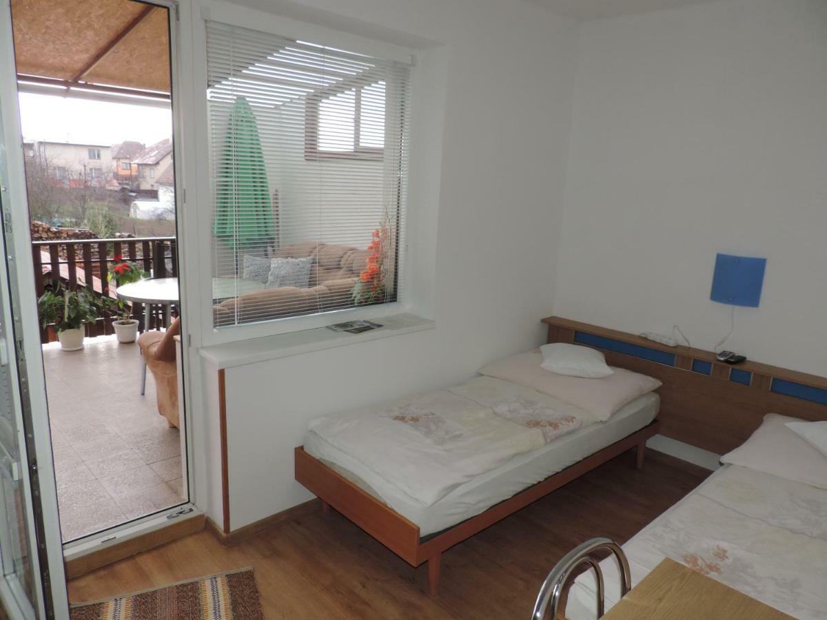 Privat Alfa Apartment Hrabusice Luaran gambar