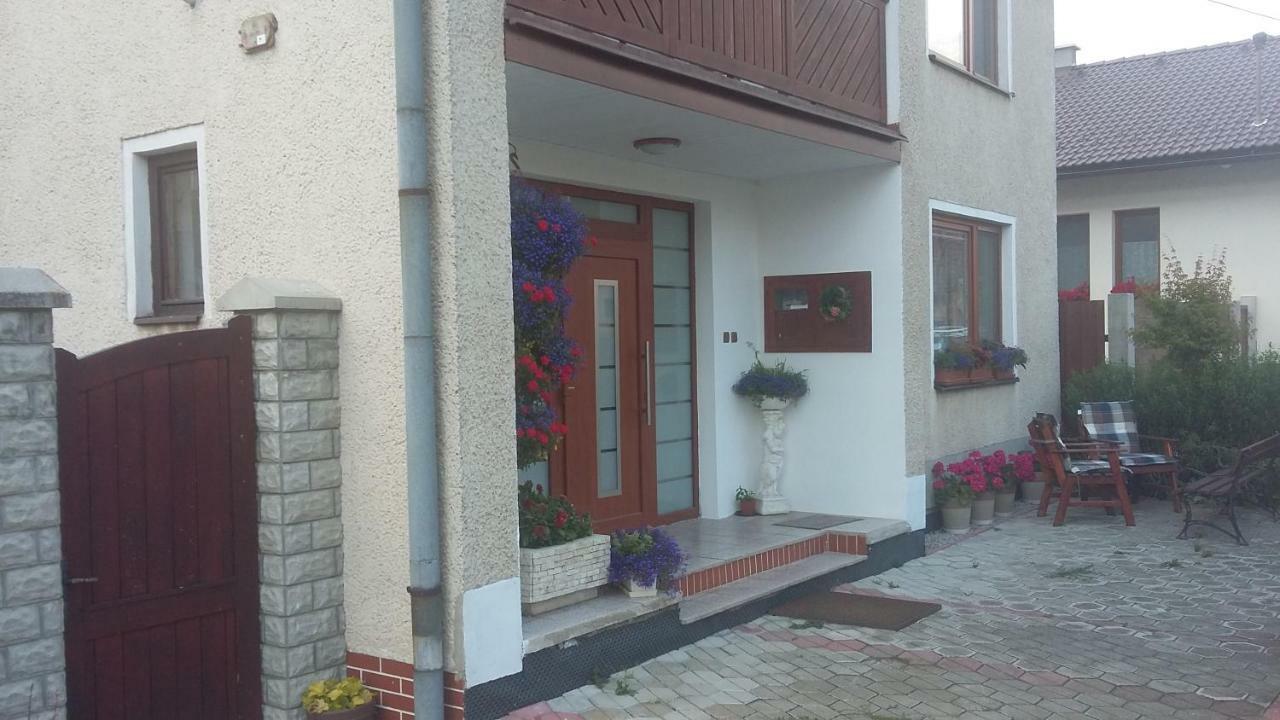 Privat Alfa Apartment Hrabusice Luaran gambar