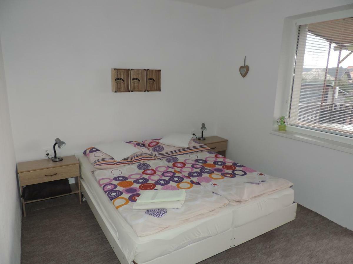 Privat Alfa Apartment Hrabusice Luaran gambar
