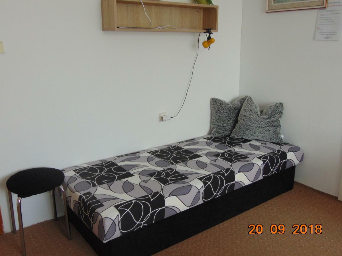 Privat Alfa Apartment Hrabusice Luaran gambar
